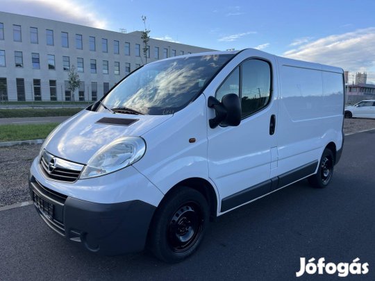 Opel Vivaro 2.0 CDTI L1H1 2.7t végig vezetett s...