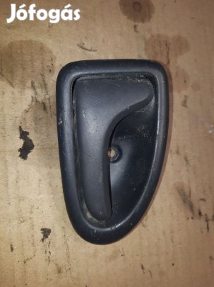 Opel Vivaro Bal Hátsó Belső Ajtókilincs