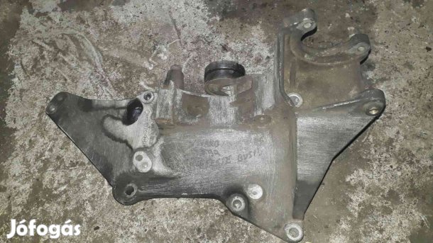 Opel Vivaro Kormányszervó Szivattyú Tartó Bak - Generátor Tartó Konzol