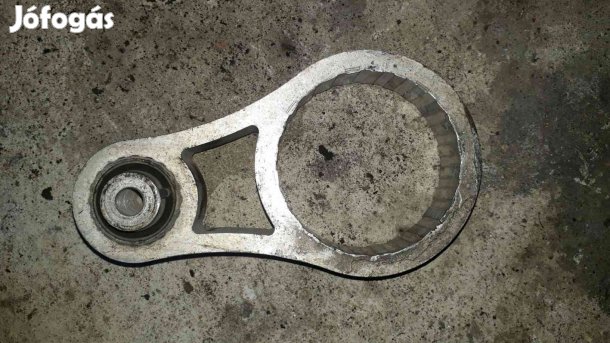 Opel Vivaro Motortartó Bak