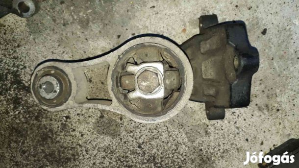 Opel Vivaro Motortartó Bak