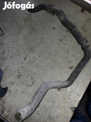 Opel Vivaro Vízcső