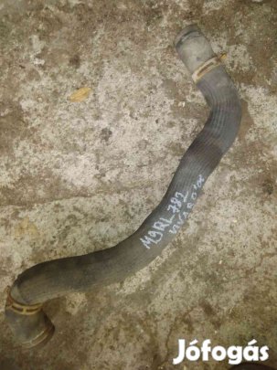 Opel Vivaro Vízcső