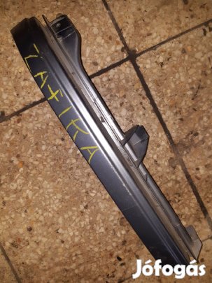 Opel Zafira A Bal Első Lámpa Alatti Burkolat