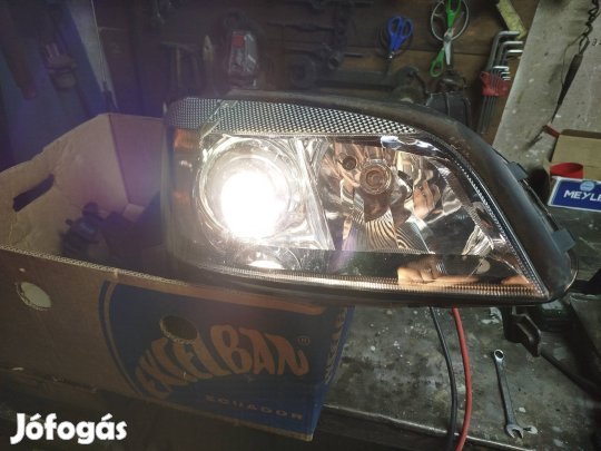 Opel Zafira A Opc első fényszóró pár 