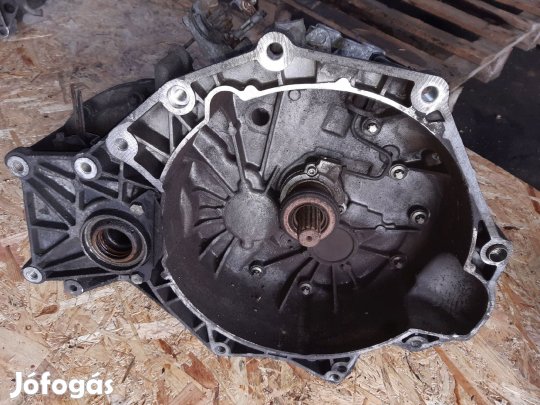 Opel Zafira A Váltó