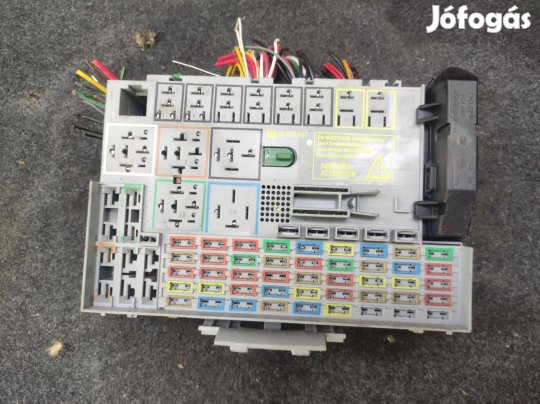 Opel Zafira A biztosítéktábla