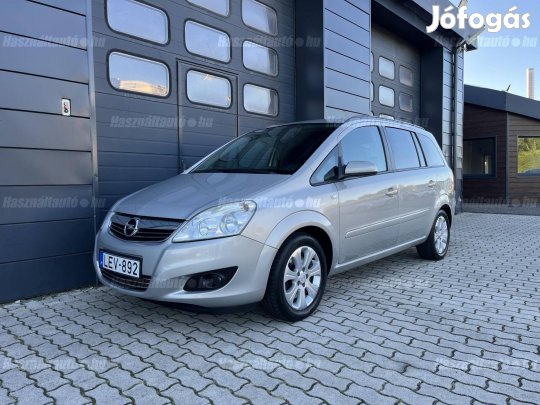 Opel Zafira B 1.7 CDTI Essentia Szervizkönyv /...