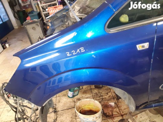 Opel Zafira B Bal Első Sárvédő