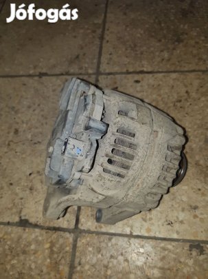 Opel Zafira B Generátor