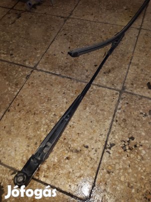 Opel Zafira B Jobb Első Ablaktörlő Kar