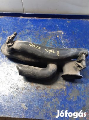 Opel Zafira B Levegő Beömlő