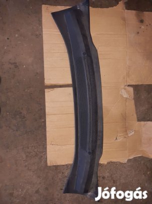 Opel Zafira B Levélrács