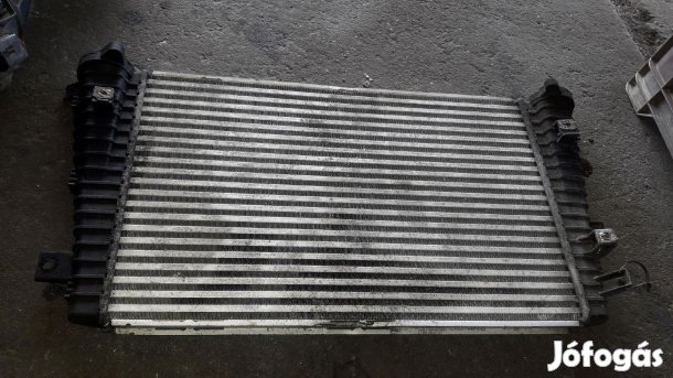 Opel Zafira B Töltőlevegő Hűtő / Intercooler