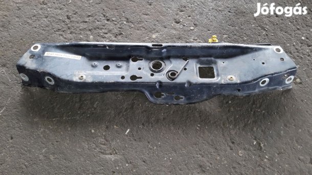 Opel Zafira B Zárhíd