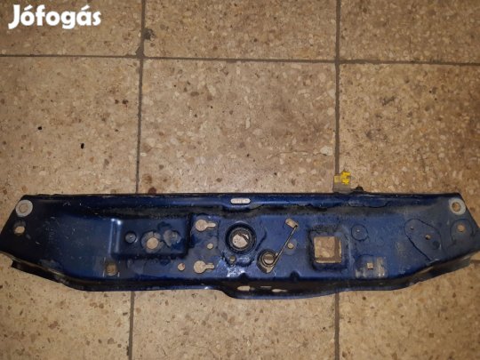 Opel Zafira B Zárhíd