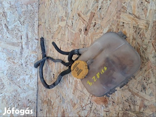 Opel Zafira B (2005-2014)  1.9Cdti Diesel Kiegyenlítőtartály