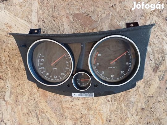 Opel Zafira B (2005-2014)  1.9Cdti Diesel Kilométeróra