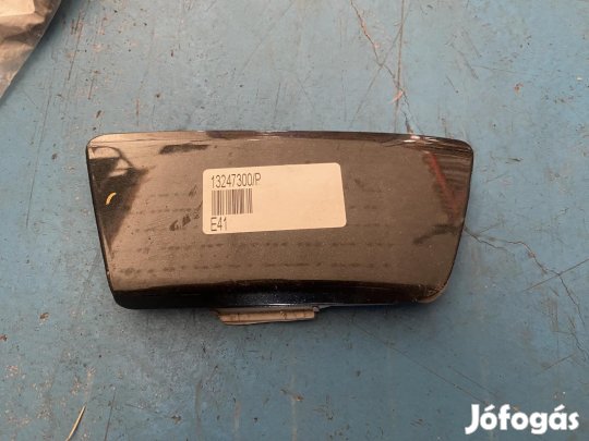 Opel Zafira B első lökhárító vonószem fedél 13247300 eladó