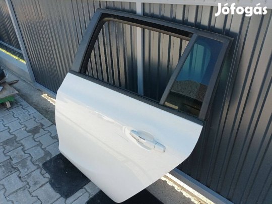 Opel Zafira C Bal hátsó Ajtó Fehér 7114