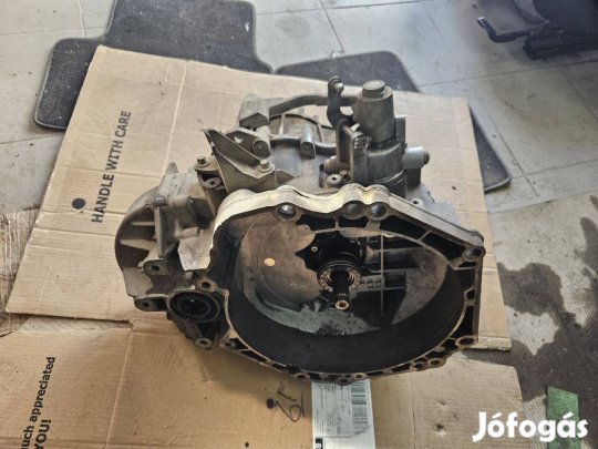 Opel Zafira C Tourer 1.4 Turbo Váltó M32 8081