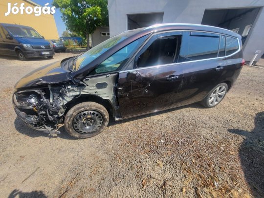 Opel Zafira Tourer 1.4 T Active Indul-üzemképes!