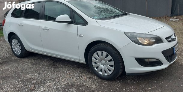 Opel astra j kombi ECO Flex Dizel Navi,Kamera,Radar,Ülésfütés,