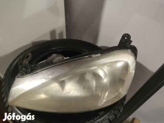 Opel corsa c bal első lámpa 