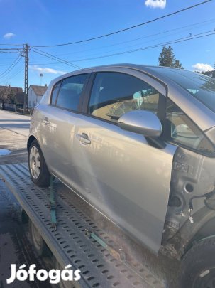 Opel corsa d 5 ajtós z157 első ajtó eladó