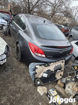 Opel insignia 2.0 cdti bontott alkatrészei.