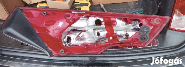 Opel insignia sports tourer hátsó lámpa