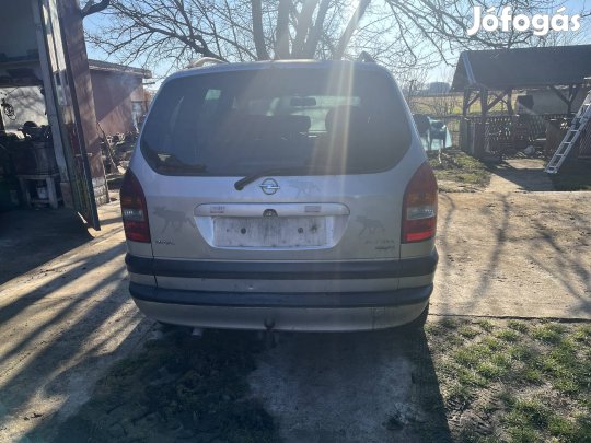 Opel zafira A 