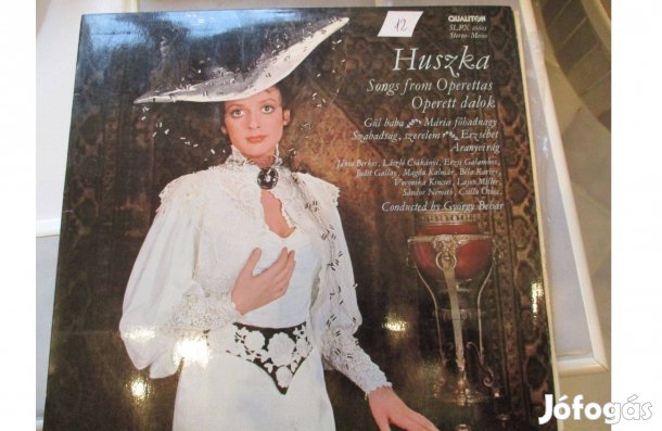 Operett bakelit hanglemezek eladók