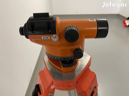 Optikai szintező + állvány