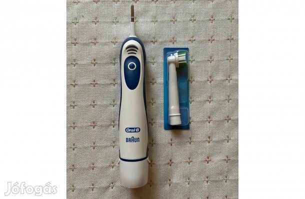 Oral-B elemes fogkefe + új fogkefe fej