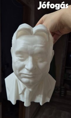 Orbán Viktoros wc-kefe tartó