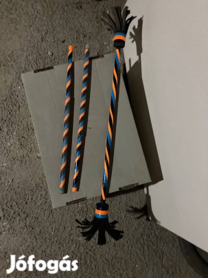 Ördögbot fekete-narancs-kék színben