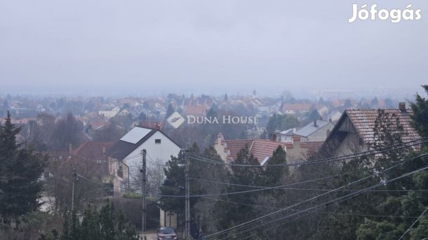 Öreghegyen, Panorámás, 130m2, 4 szobás lakás.