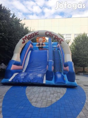 Óriás csúszda légvár, ugrálóvár