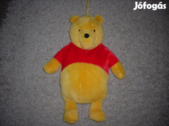 Óriás micimackó zsebbel