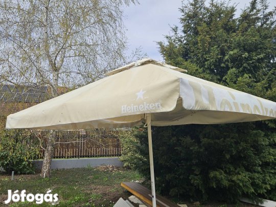 Óriás napernyő ingyen elvihető