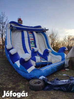 Óriáscsúszda, 8x8-as, delfines