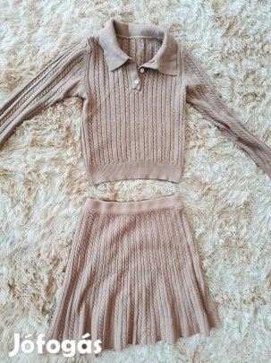 Óriási Akcio Őszi tavaszi kötött puha anyagú együttes M méret Akcio