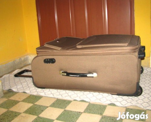 Ormi gurulós bőrönd 71x45x27-32 számzár hibátlan elegáns barna