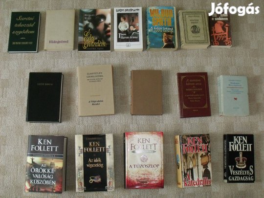 Örökség: egy tanárnői házi könyvtár kis része. ~50könyv