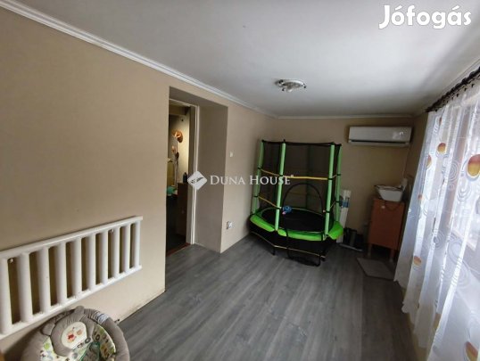 Orosházai eladó 90 nm-es ház