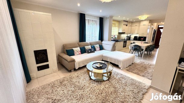 Oroson 157 nm-es 2009-ben épült önálló prémium családi ház eladó