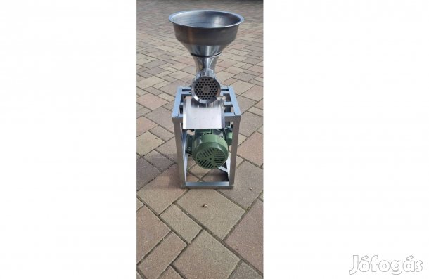 Orosz 32es Ipari húsdaráló inox rozsdamentes 1500W hús daráló daralo