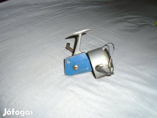 Orosz Delfin 12 horgászorsó 2