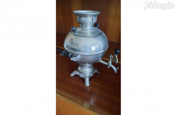 Orosz elektromos szamovár